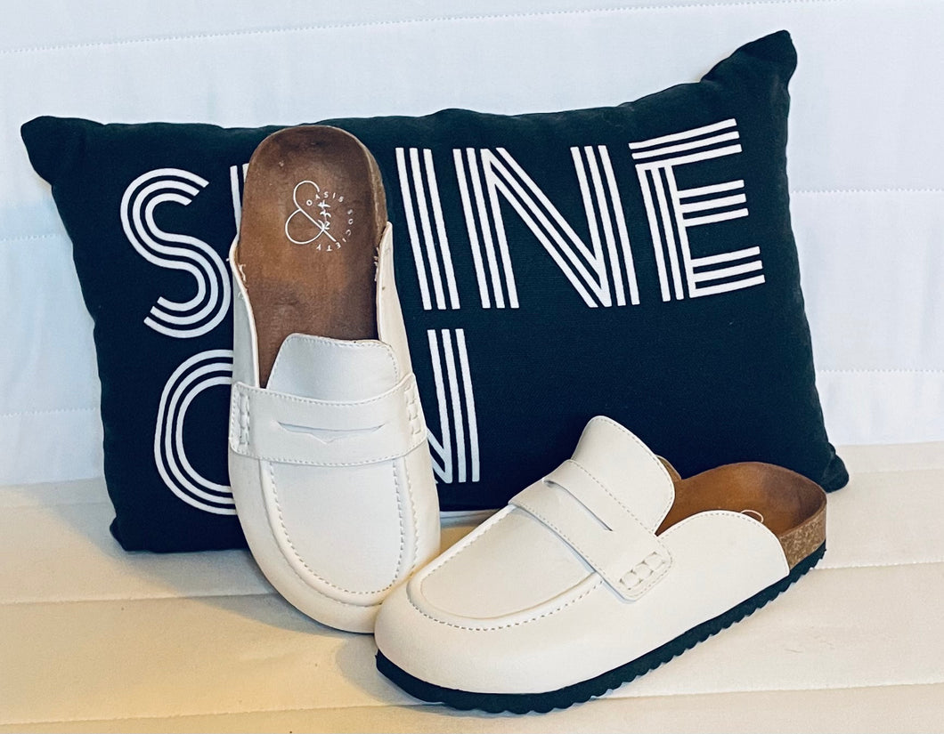 White Oxford Slides